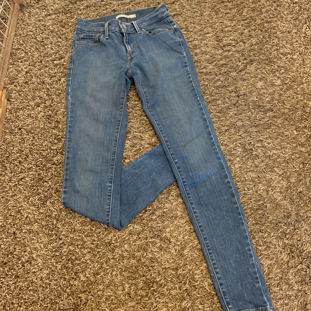 LEVI JEANS